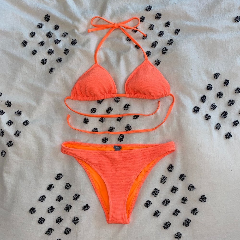 Textured Bikini Set